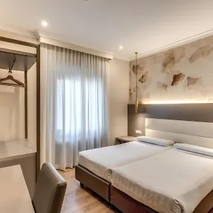 Flower Garden Hotel